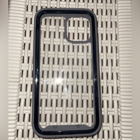 2 piece iPhone 12 Pro Max case - Picture 2 of 2